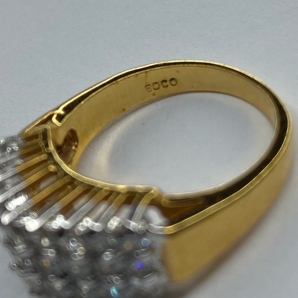 Vintage Gold Tone EDCO faux diamond ring - Picture 8 of 8